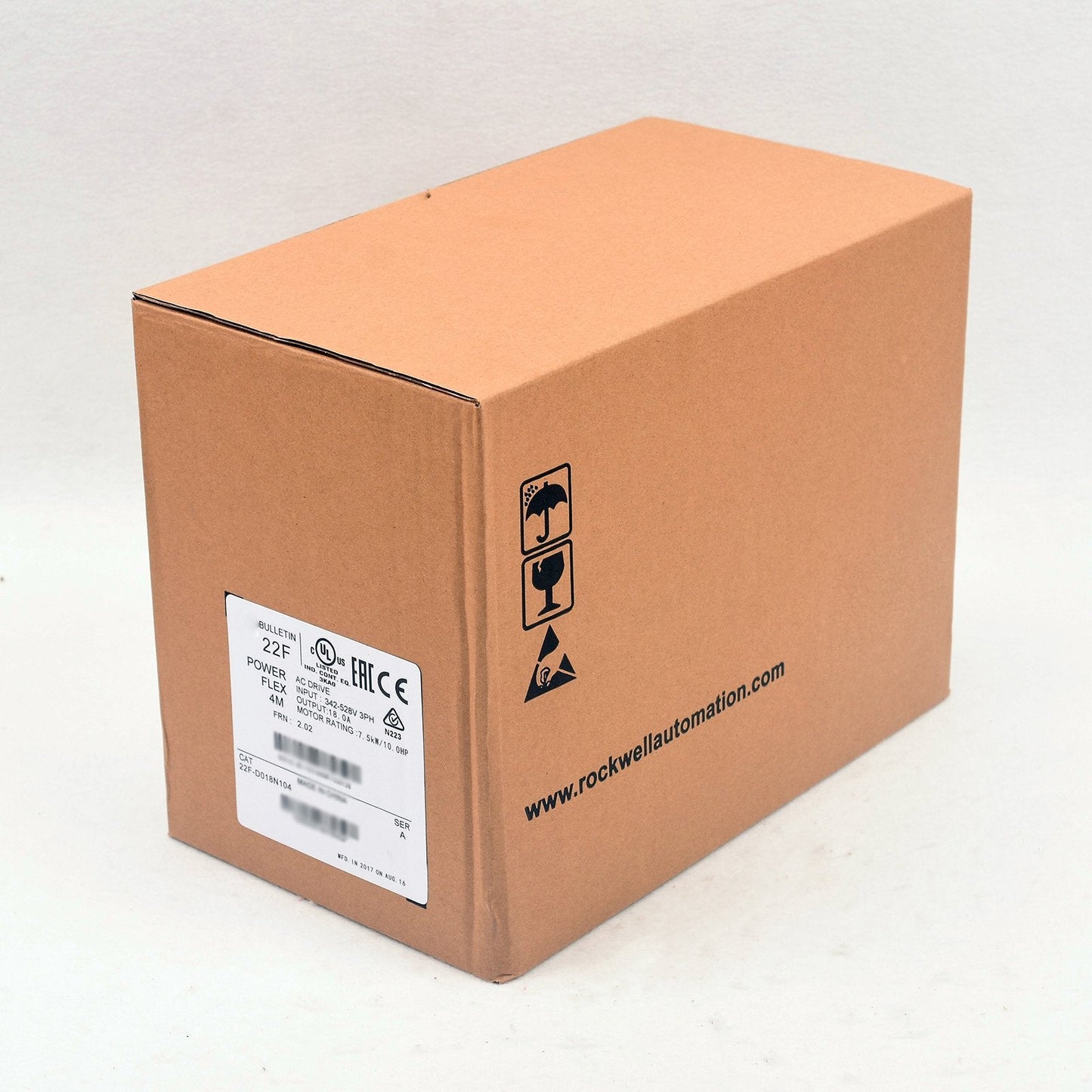 22F-D018N104 - KOEEK