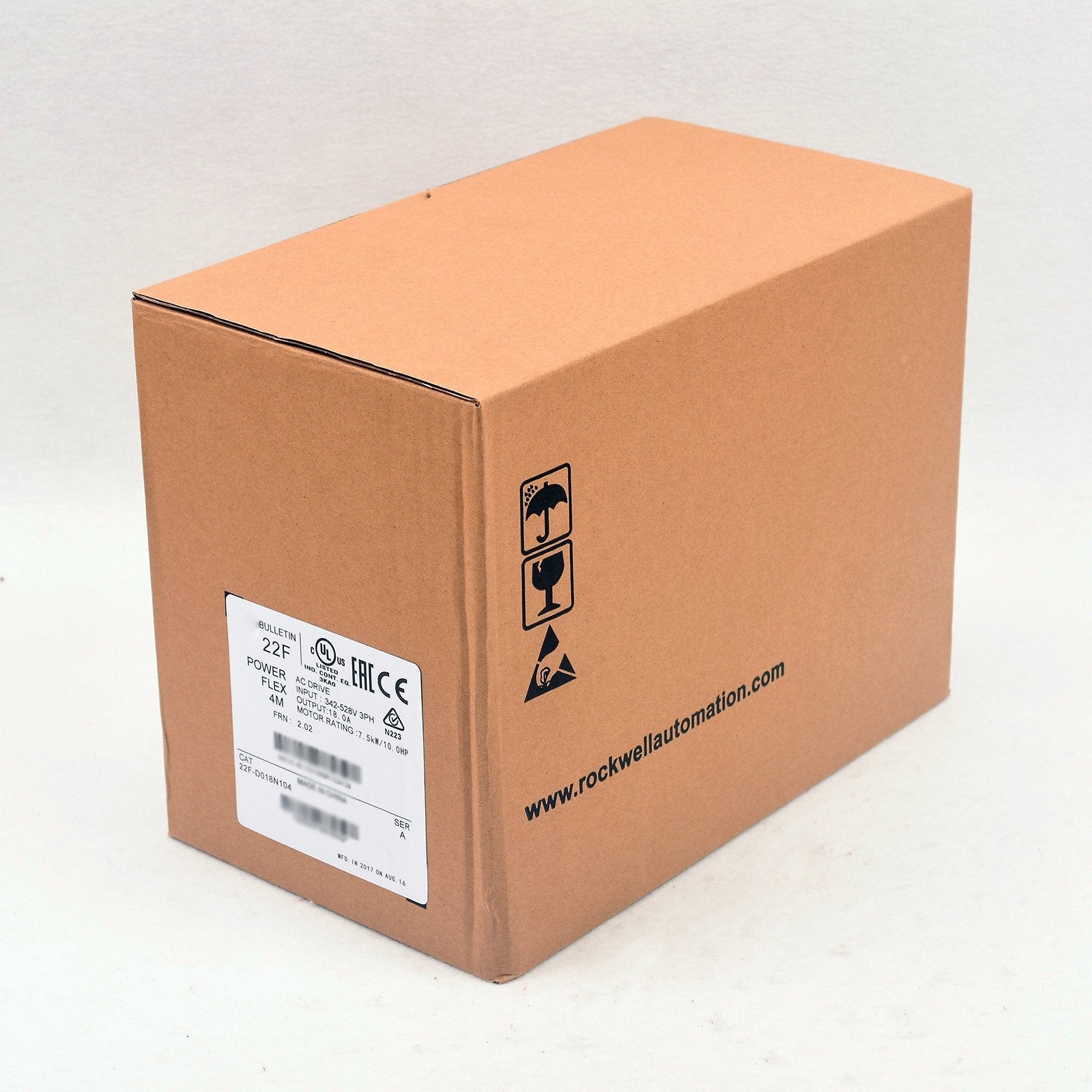 22F-D018N104 - KOEEK