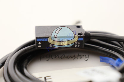 KEYENCE PZ-101 Photoelectric Sensor