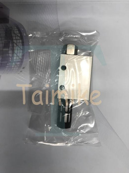 1PC AirTAC X-KCV15HS XKCV15HS Vacuum Generator Free Shipping