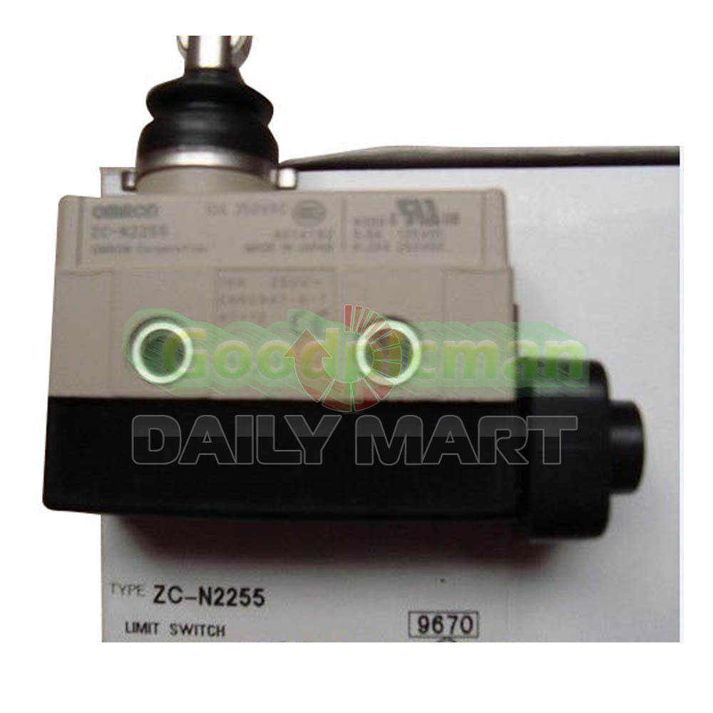 Omron ZC-N2255 Enclosed Limit Switch, Sealed Roller Plunger
