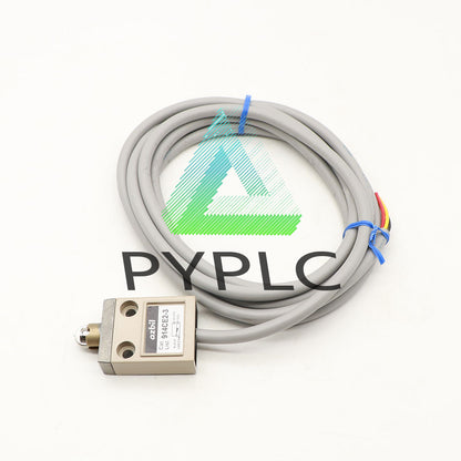 1PCS azbil 914CE2-3 travel switch