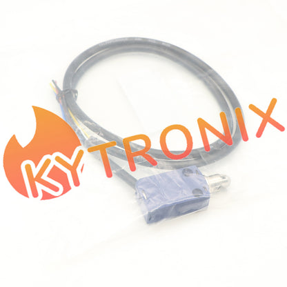 1PCS Limit Switch AZBIL LJM-D2502L1 LJM D2502L1