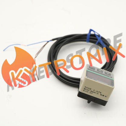 1PCS Panasonic SUNX DP-M2ZA Pressure Switch