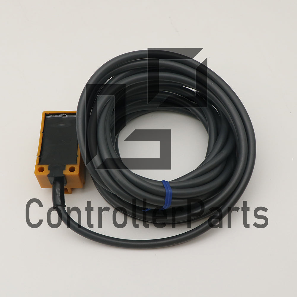 1PCS Omron TL-N12MD1 5M Proximity Switch