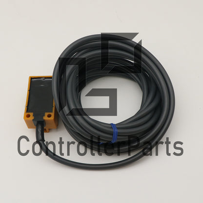 1PCS Omron TL-N12MD1 5M Proximity Switch