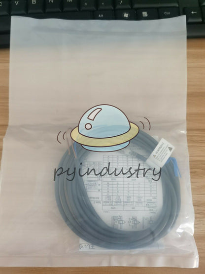 Omron E2E-X1R5Y1 Proximity Switch Sensor One E2EX1R5Y1