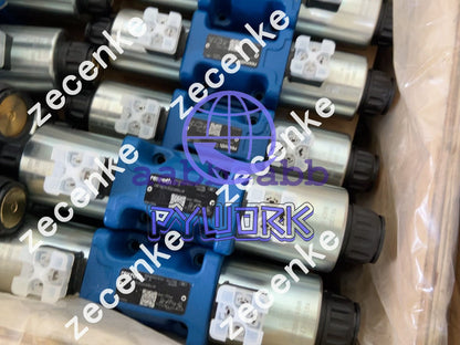 Rexroth solenoid valve R900588201 4WE 10 E33/CG24N9K4