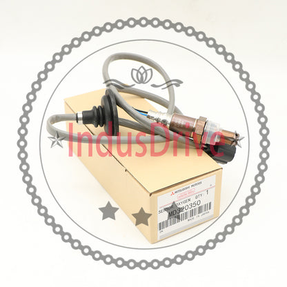 MD320350 Mitsubishi Van four-wheel drive PD6W front oxygen sensor 1PCS