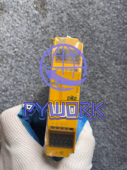 1Pcs Pilz PNOZ mI1p 773400 Safety Relay Fast Shipping Fast delivery
