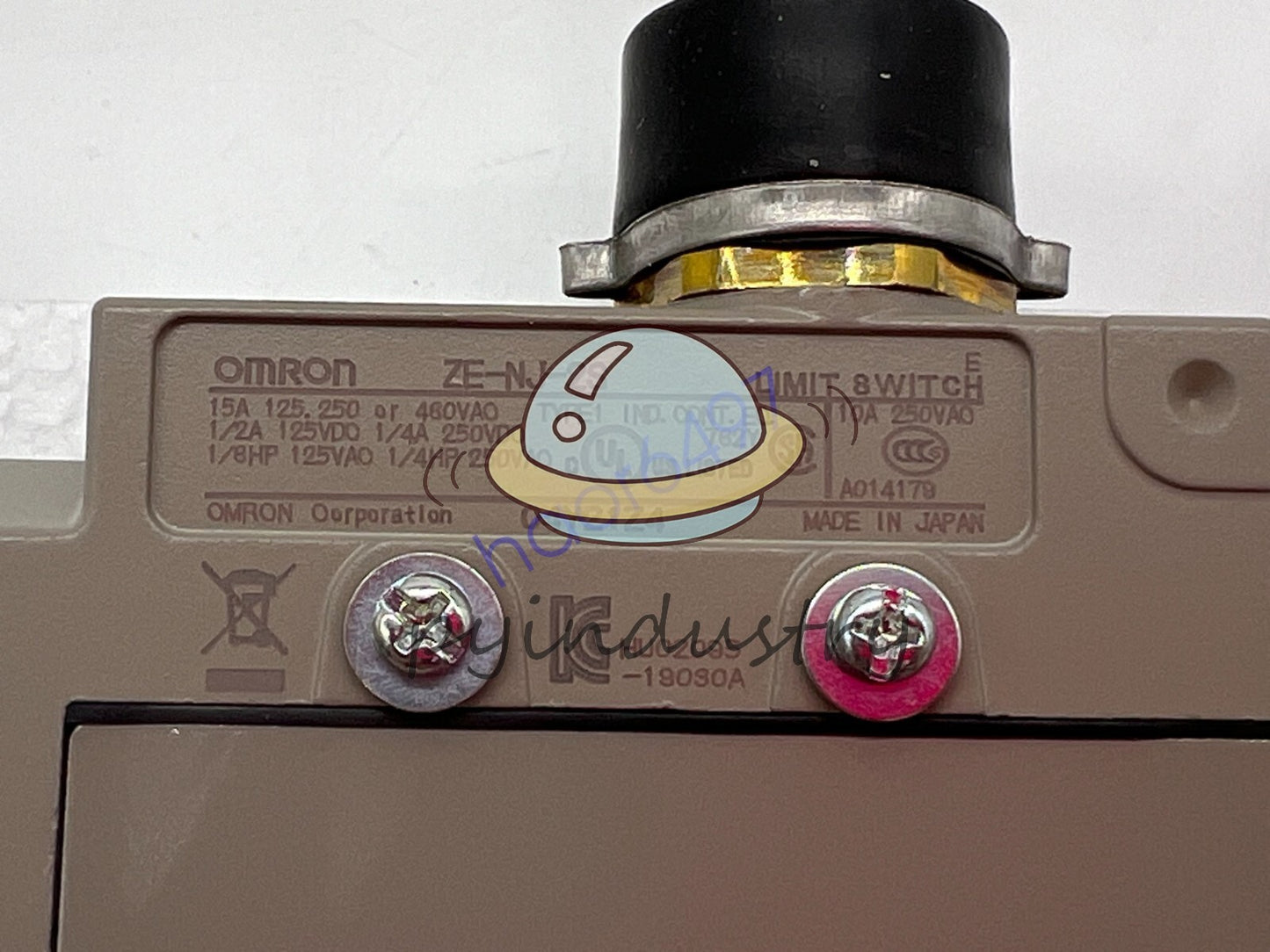 Omron ZE-NJ-2S Enclosed Limit Switch ZENJ2S