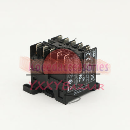 1PCS In Box ABB IEC/EN60947-4-1 Contactor