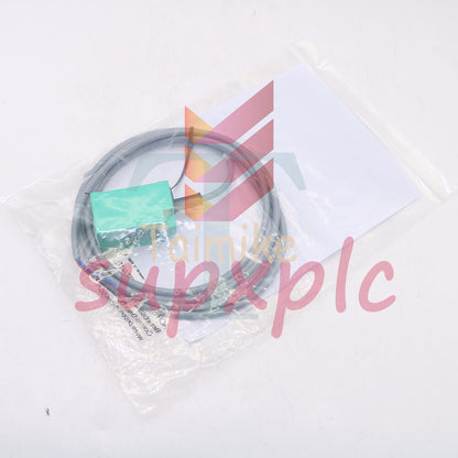 NBN15-F11-E2 1PCS Pepperl+ Fuchs Proximity Sensor