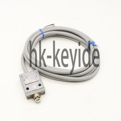 1Pcs azbil 914CE2-3 travel switch