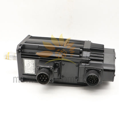 1PCS YASKAWA SERVO MOTOR SGMSS-15A2A-YR11 SGMSS15A2AYR11 #MO
