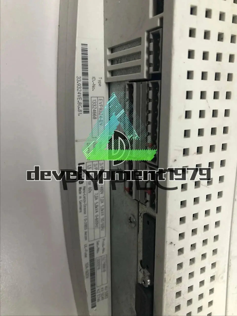 [3]