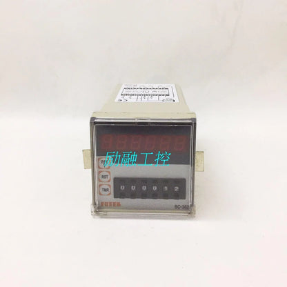 [3]