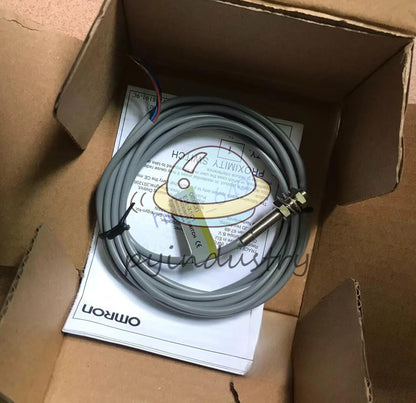 OMRON E2E-X1C1 E2EX1C1 Proximity Switch NIB Free Ship