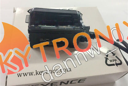 KEYENCE AP-V40A flow sensor
