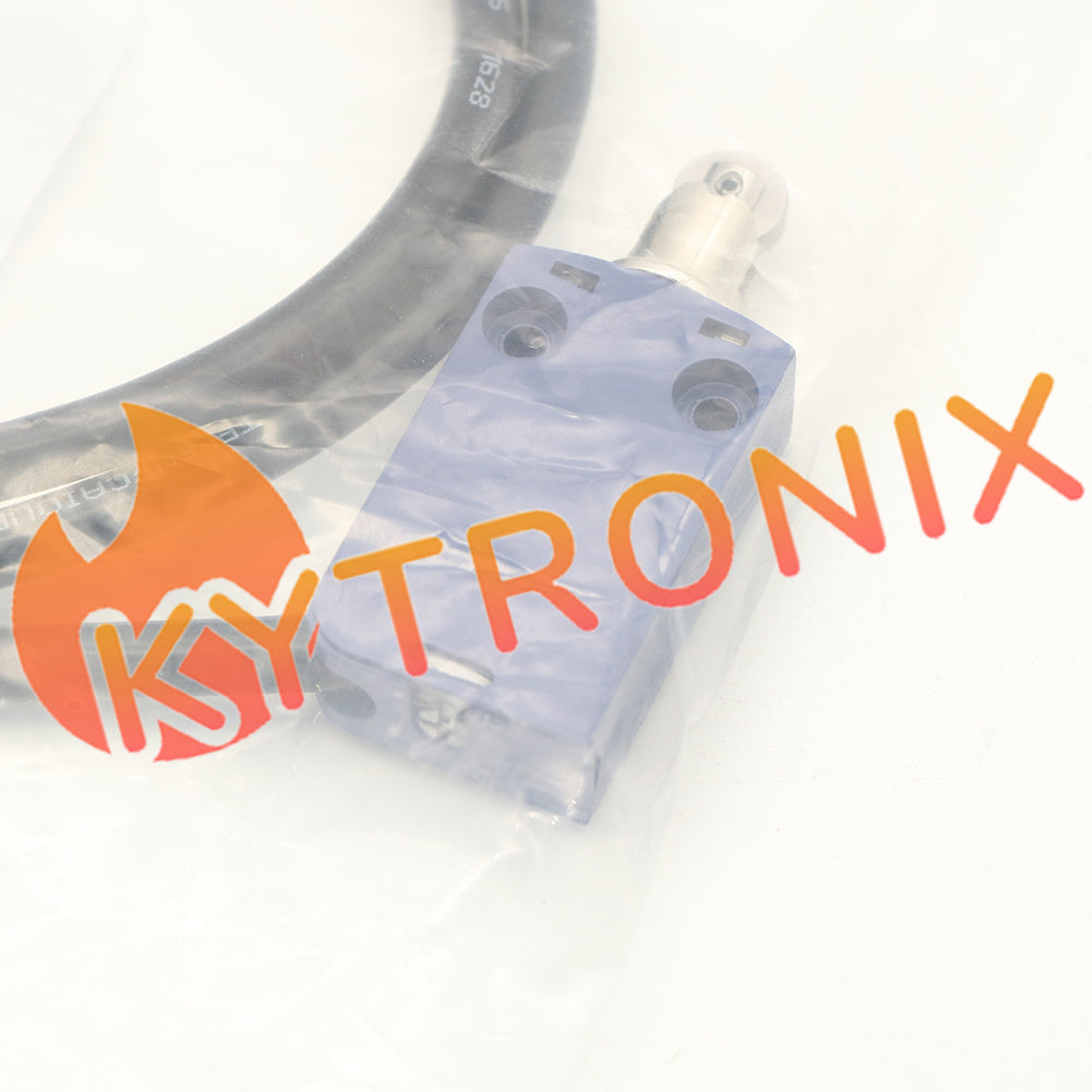 1PCS Limit Switch AZBIL LJM-D2502L1 LJM D2502L1