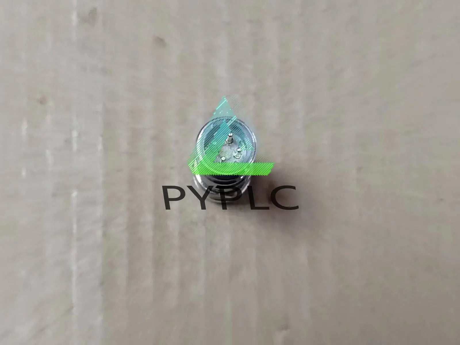 [4]