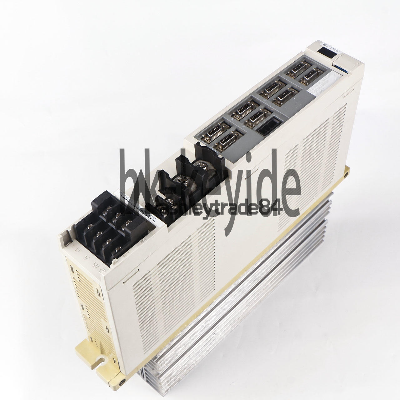 1PC MITSUBISHI AC SERVO DRIVER MDS-A-V2-1010 MDSAV21010