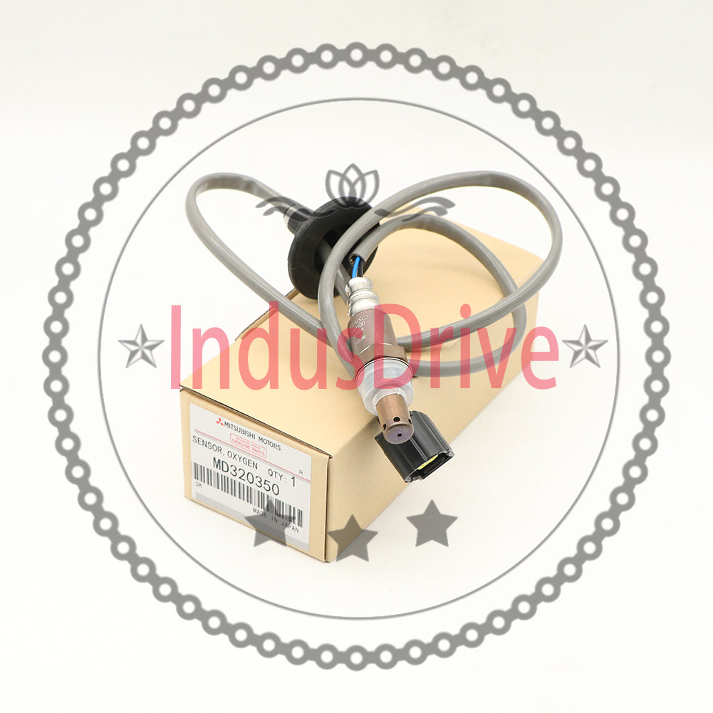 MD320350 Mitsubishi Van four-wheel drive PD6W front oxygen sensor 1PCS