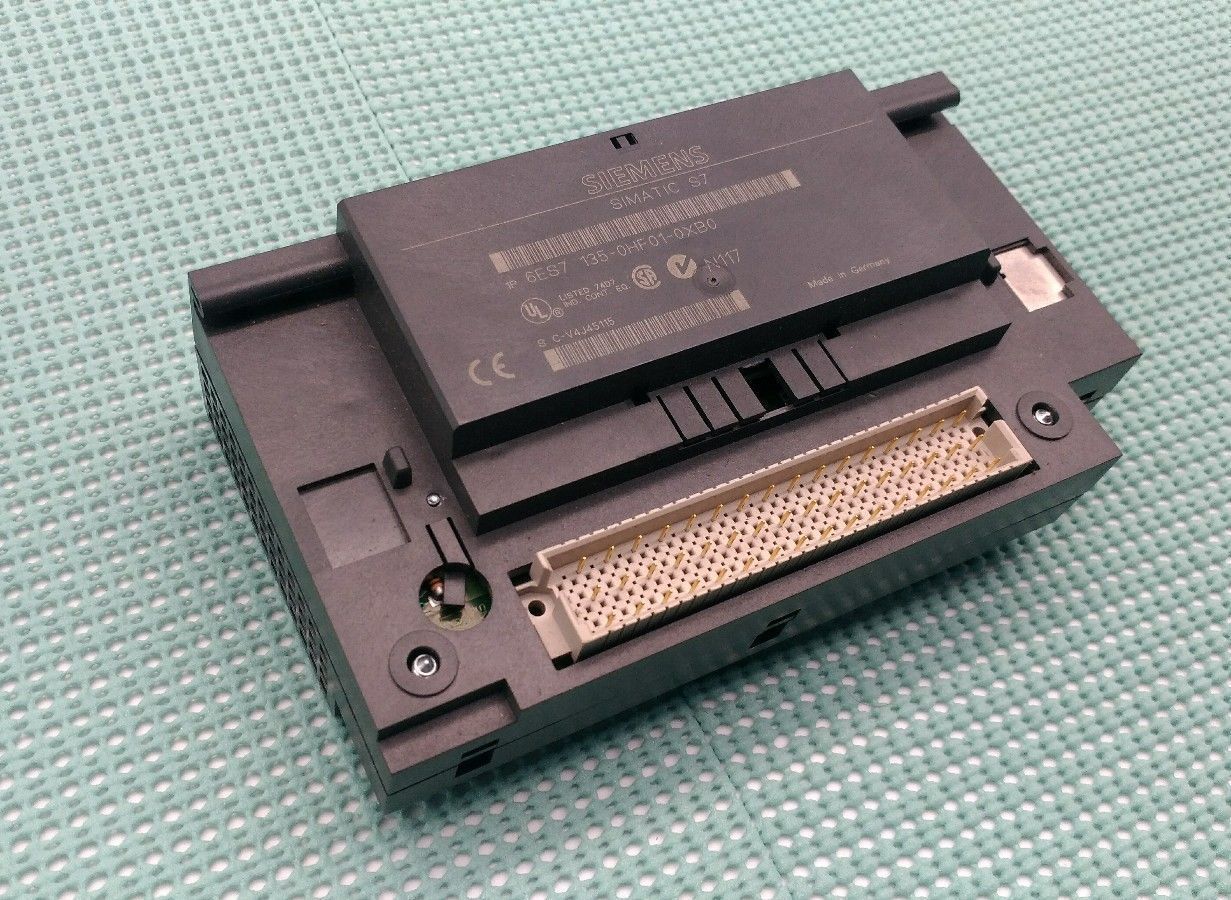6ES7 135-0HF01-0XB0 - SIEMENS