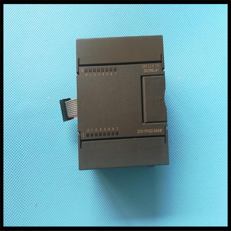 6ES7223-1PH00-0XA0 - SIEMENS
