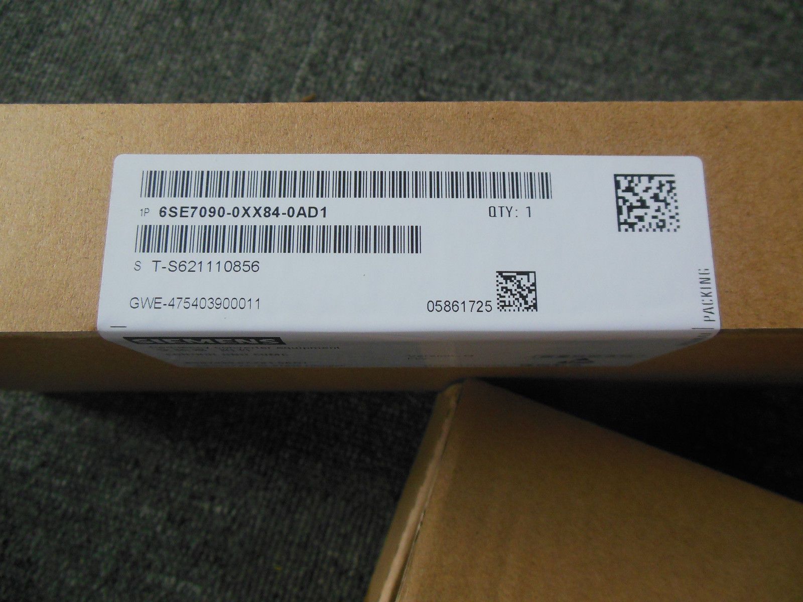 6SE7090-0XX84-0AD1 - SIEMENS