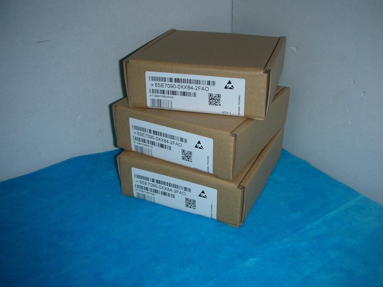 6SE7090-0XX84-2FA0 - SIEMENS