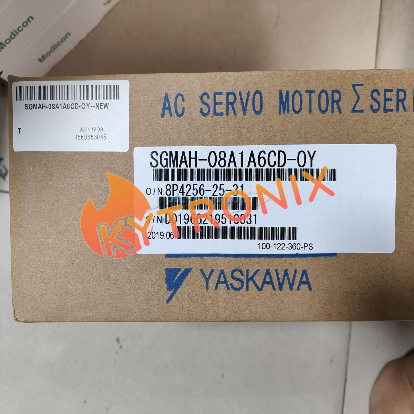 1PCS SGMAH-08A1A6CD-OY plc