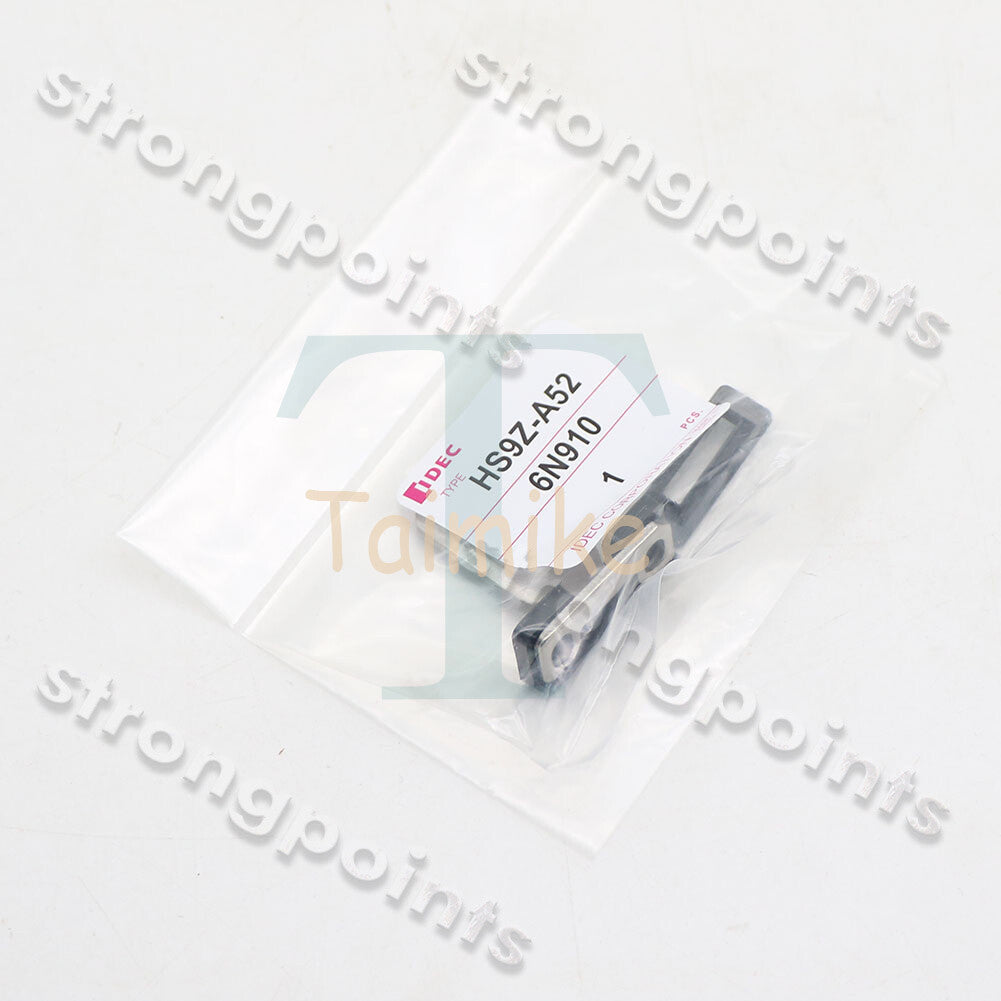 IDEC HS9Z-A52 Actuator Key Right Angle Type 1PCS