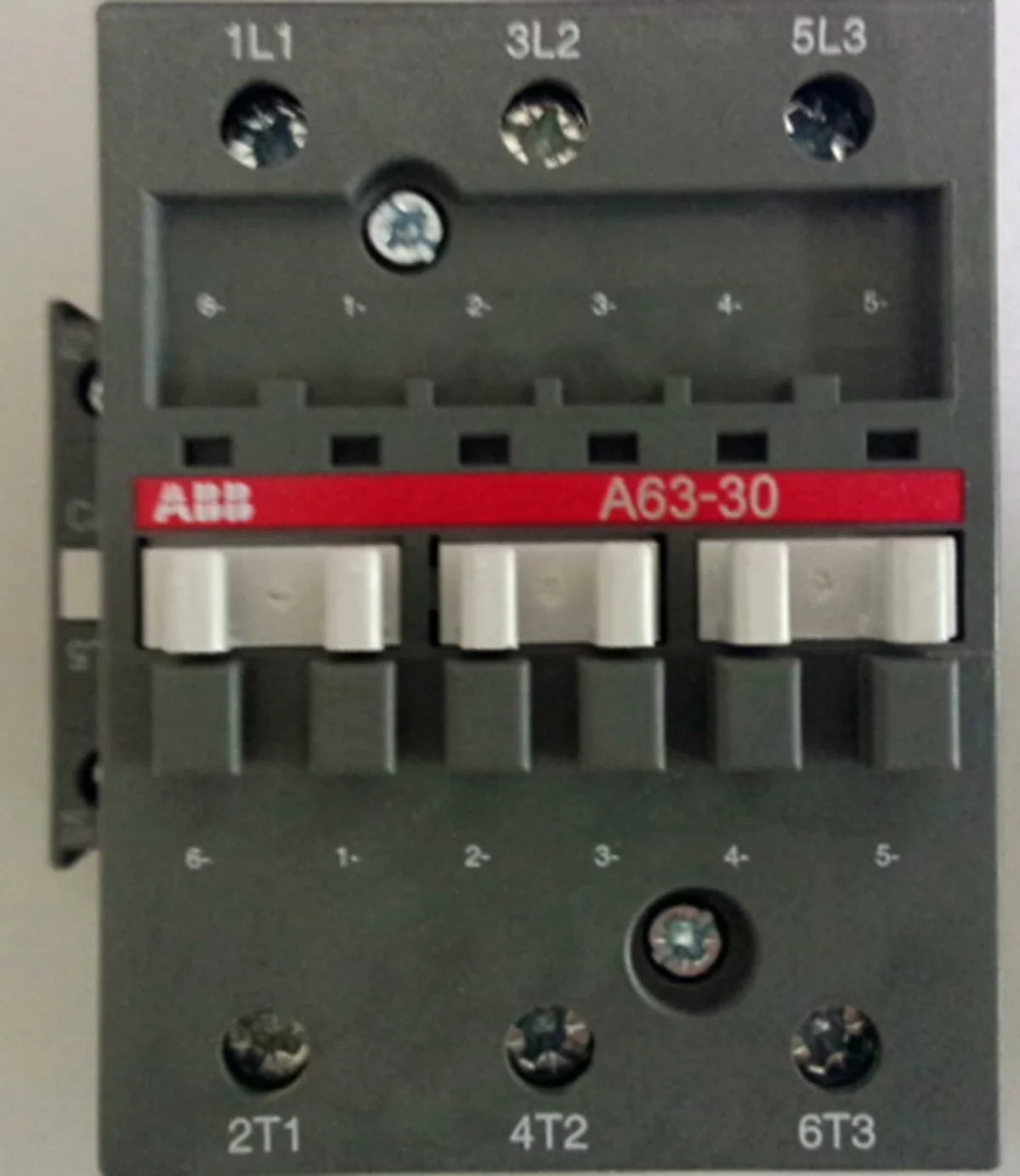 ABB A63-30-11 Contactor 220VAC - ABB [1]