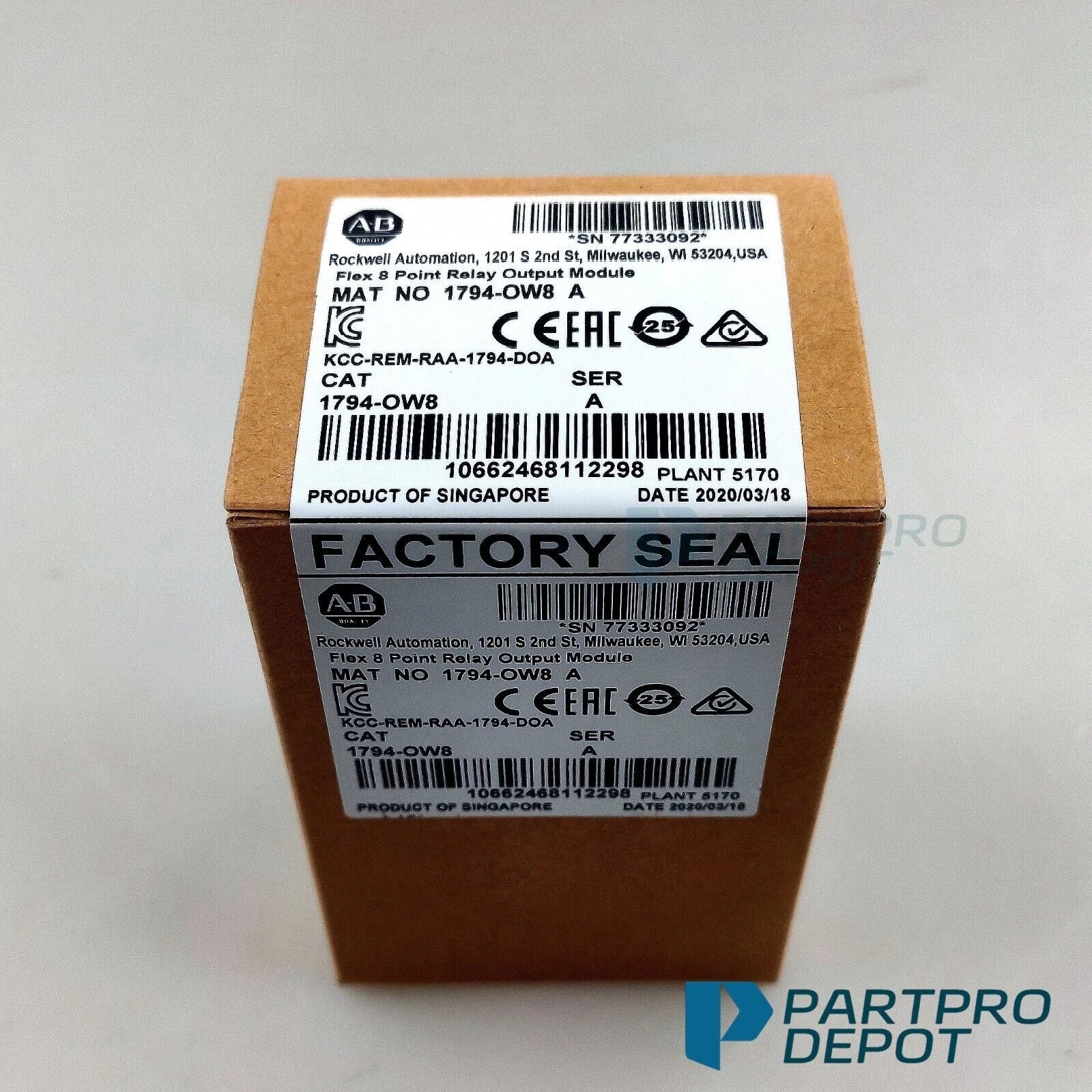 Allen-Bradley 1794-OW8 Output Module - industrial control module with 4 IO ports - ALLEN-BRADLEY [2]