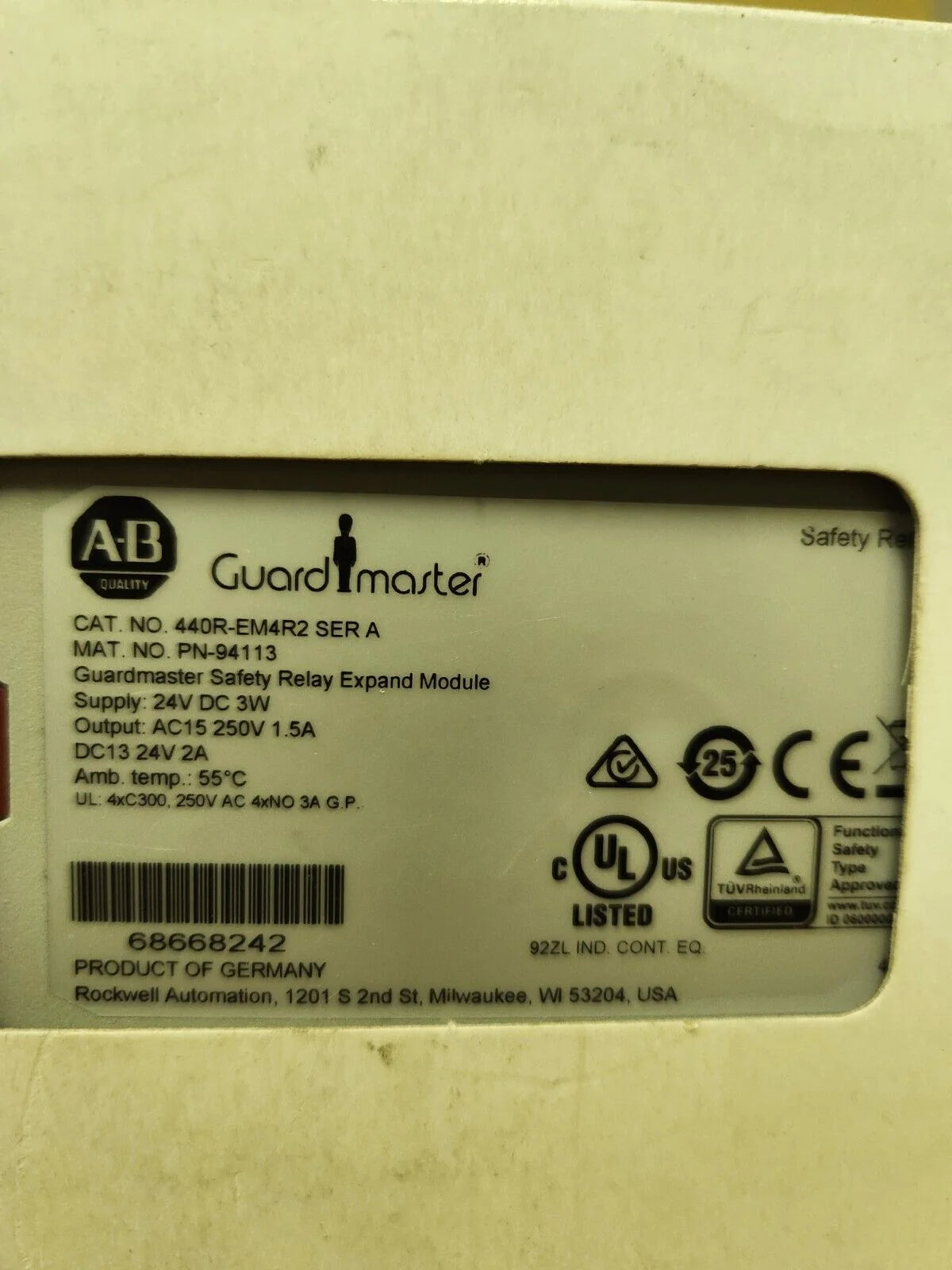 Allen Bradley 440R-EM4R2 Safety Relay GuardMaster Input 24VDC 5W - ALLEN BRADLEY [2]