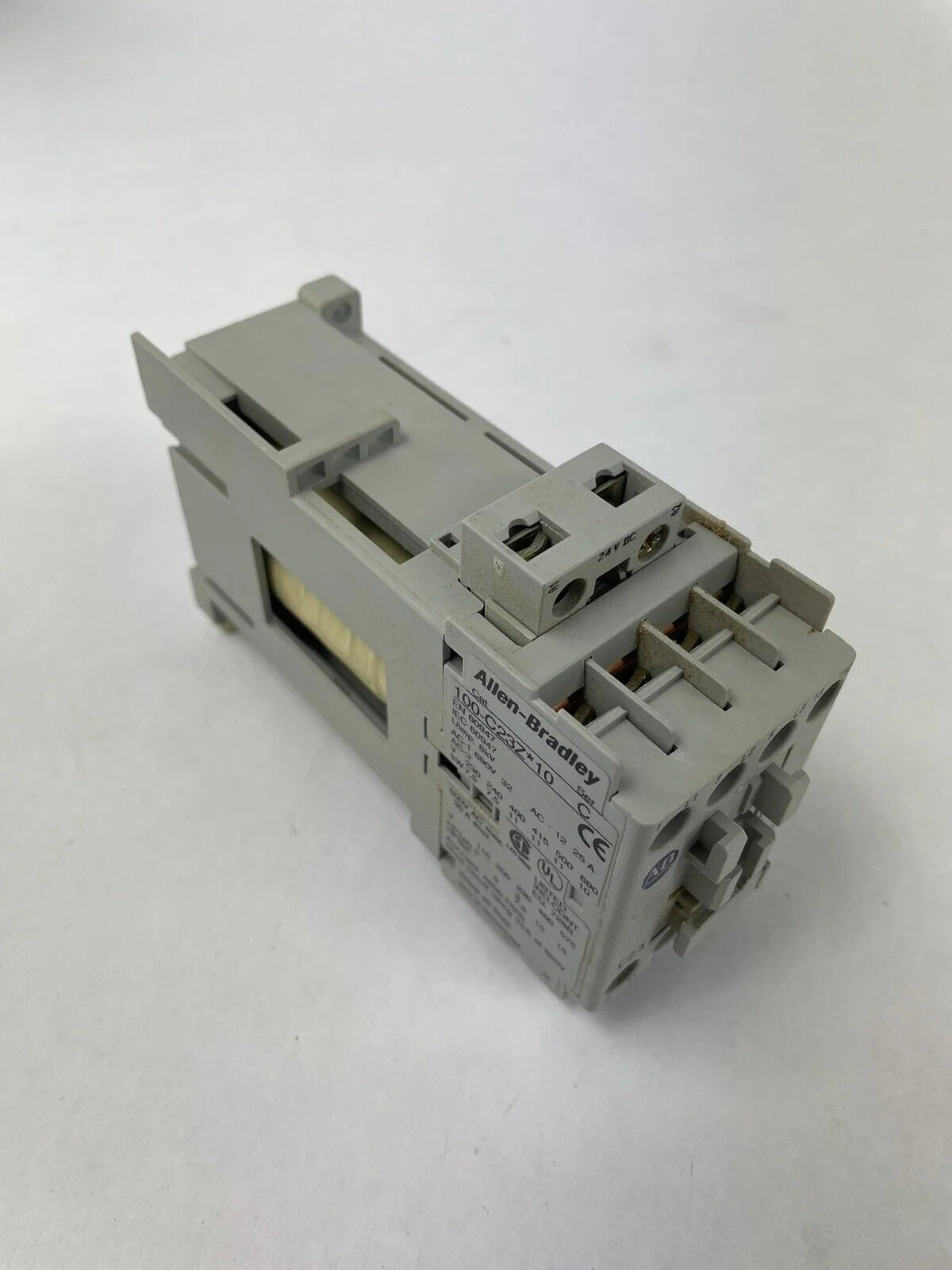 Allen-Bradley 700CF220ZJ Industrial Control System | Allen-Bradley | 700CF220ZJ Industrial Control System | Allen-Bradley 700CF220ZJ Industrial Control System | Allen-Bradley 700CF220ZJ Industrial Control System - ALLEN-BRADLEY [4]