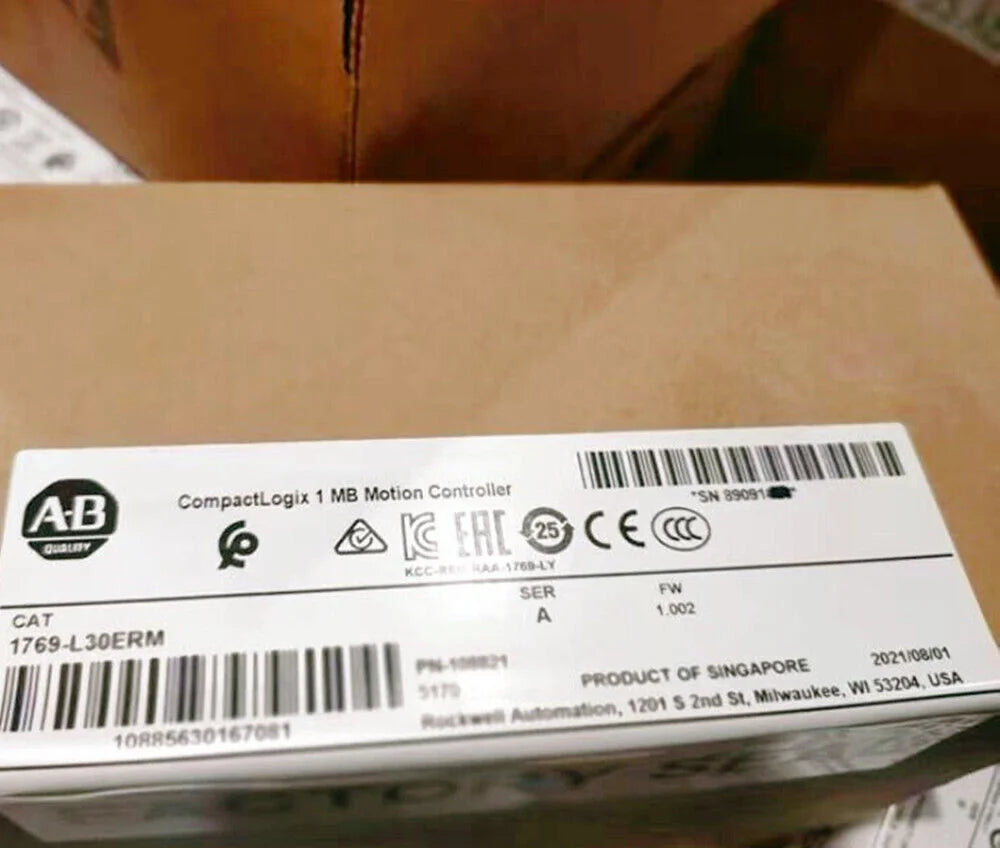 Allen Bradley CompactLogix 1769-L30ERM Ser A 1 SHIP - ALLEN BRADLEY [1]