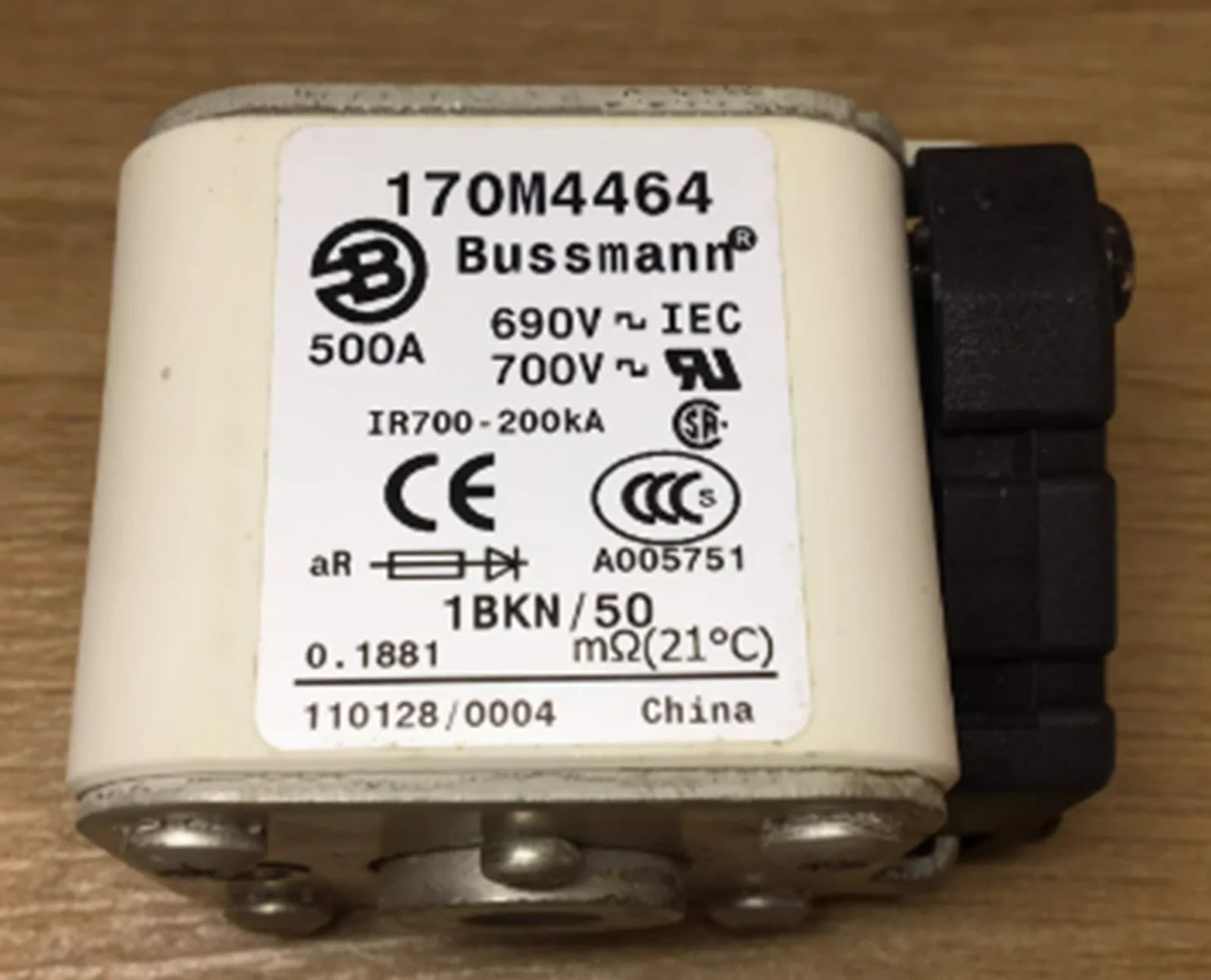 BUSSMANN Fuse 700V 500A 170M4464 - BUSSMANN [1]
