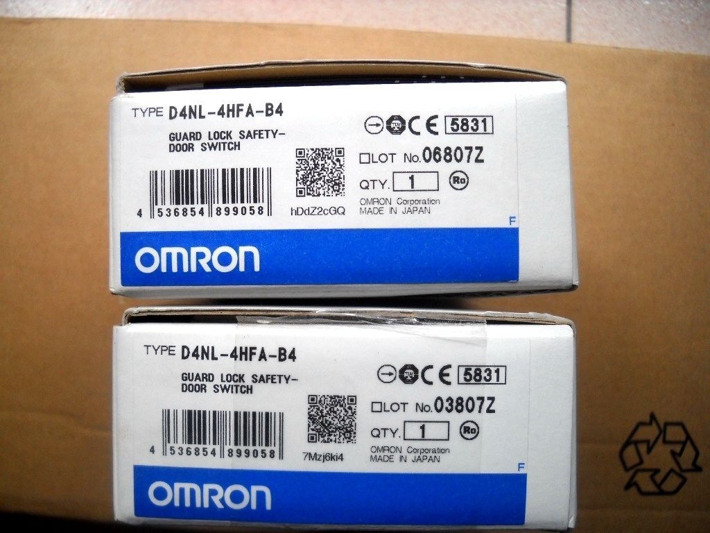 D4NL-4HFA-B4 - Omron