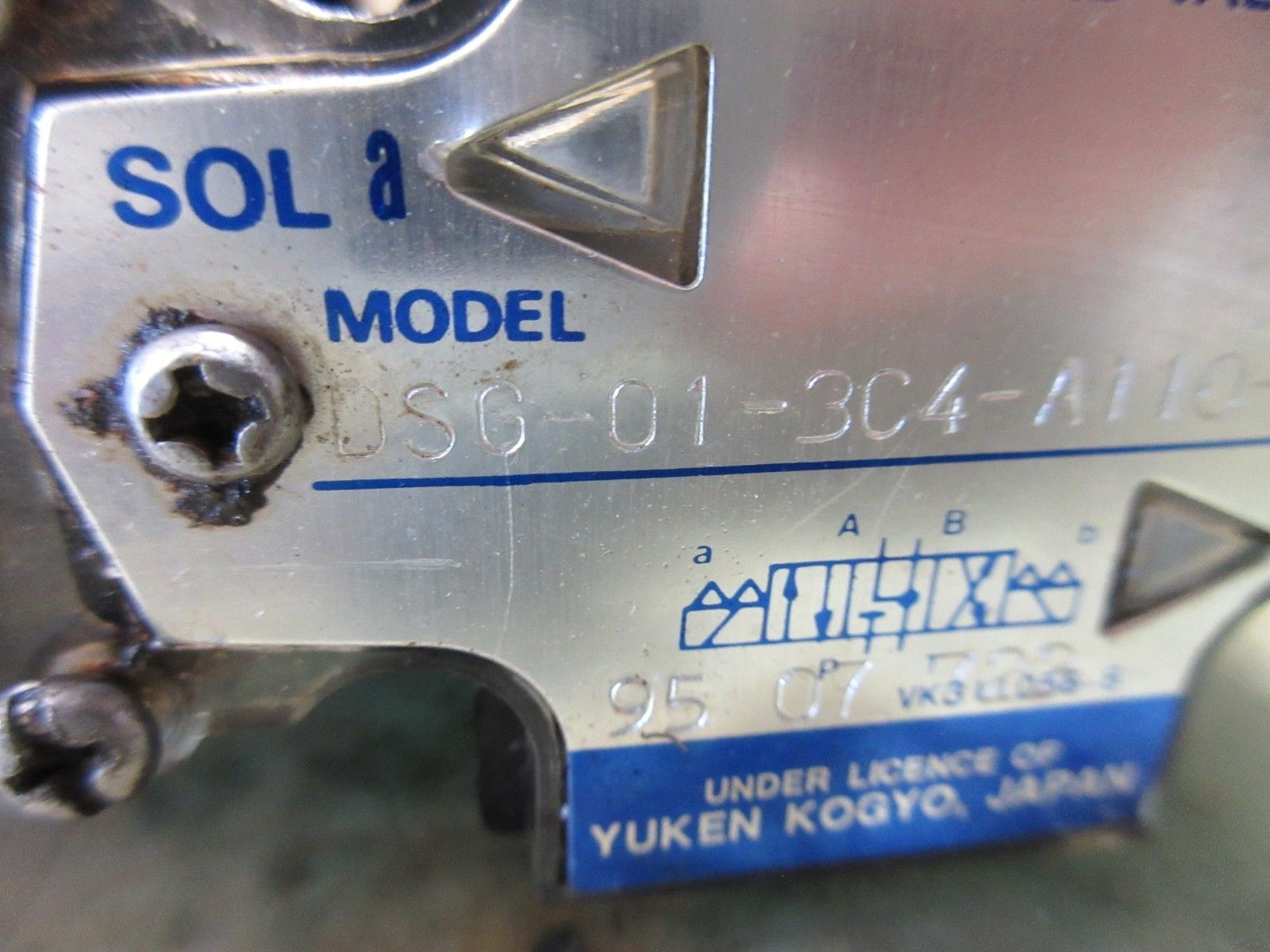 DSG-01-3C4-A110-50 - YUKEN