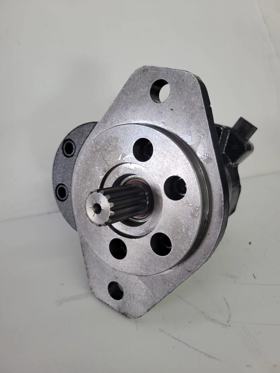 Danfoss hydraulic gear pump 163D70546 - DANFOSS [4]