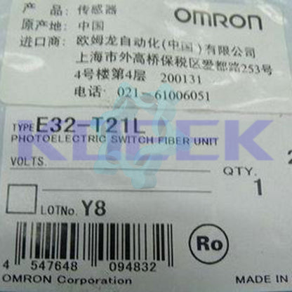 E32-T21L - OMRON