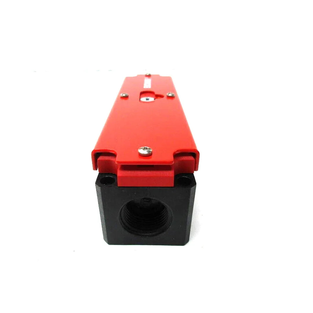 EUCHNER TP3-2131A024M 084142 Safety Switch TP with Door Monitoring Contact, EUCHNER TP3-2131A024M 084142 Safety Switch Door Monitoring Contact, EUCHNER Safety Switch TP3-2131A024M 084142 with Door Monitoring Contact - EUCHNER [3]