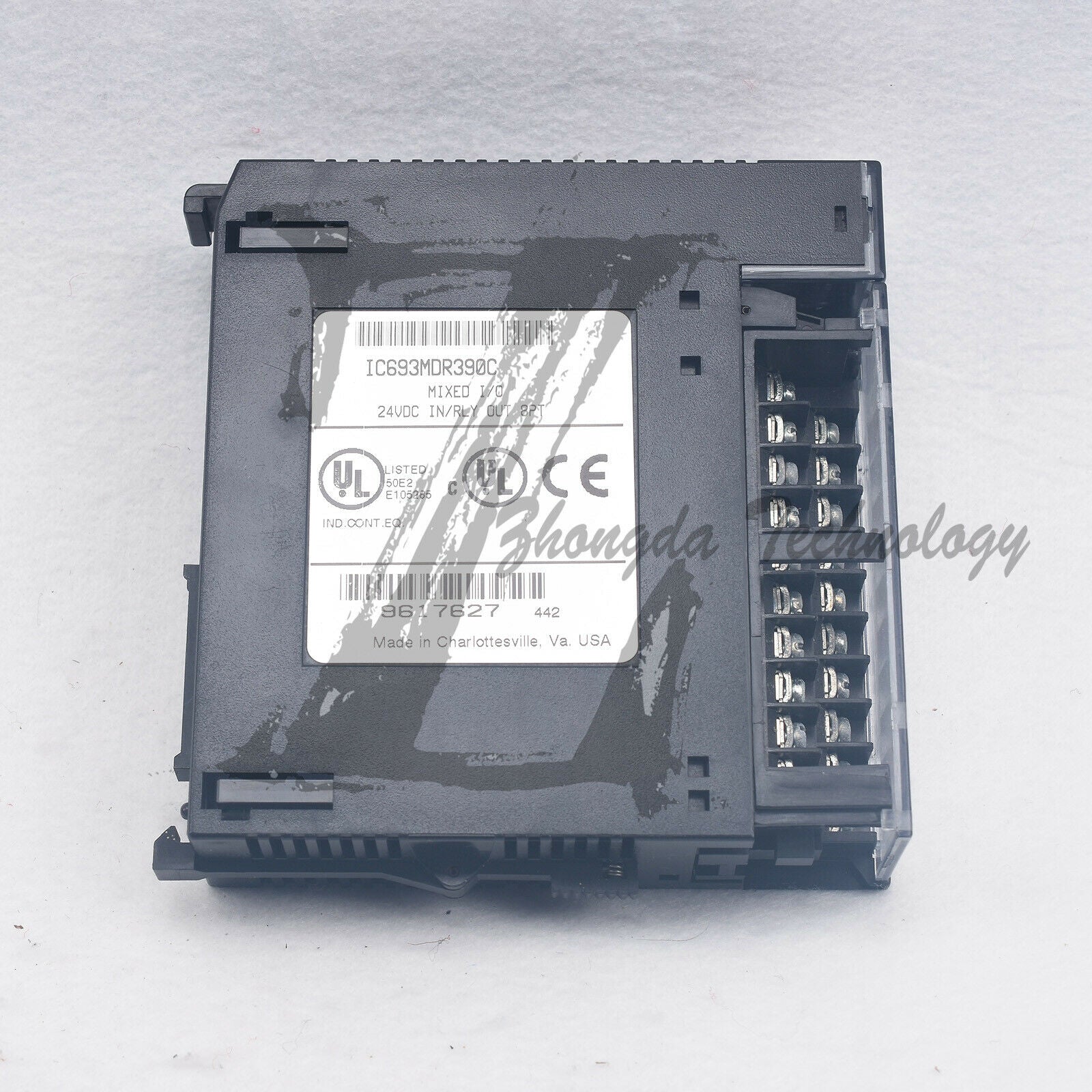 Fanuc, 90-30 Series, I/O Relay Module, 8 Input, 8 Output, 24 V dc,IC693MDR390C - FANUC