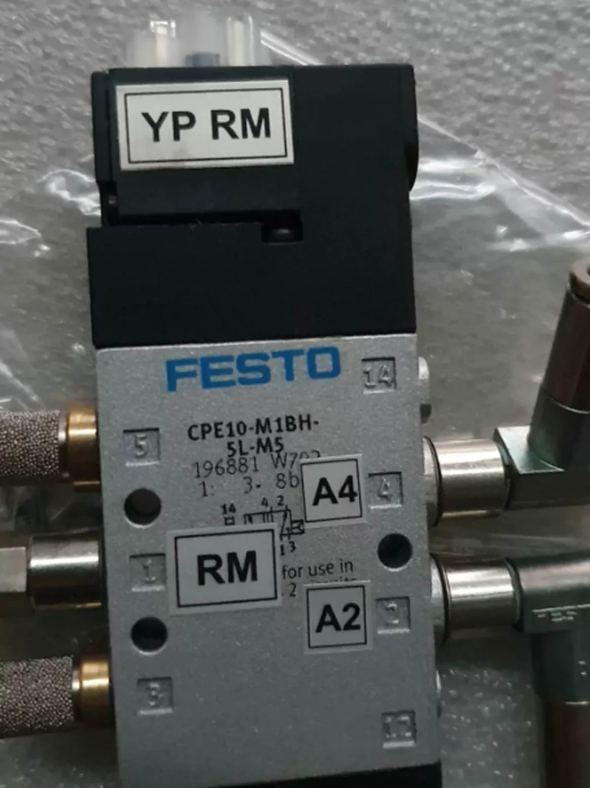 Festo CPE10-M1BH-5L-M5 196881 Solenoid Valve - FESTO [1]