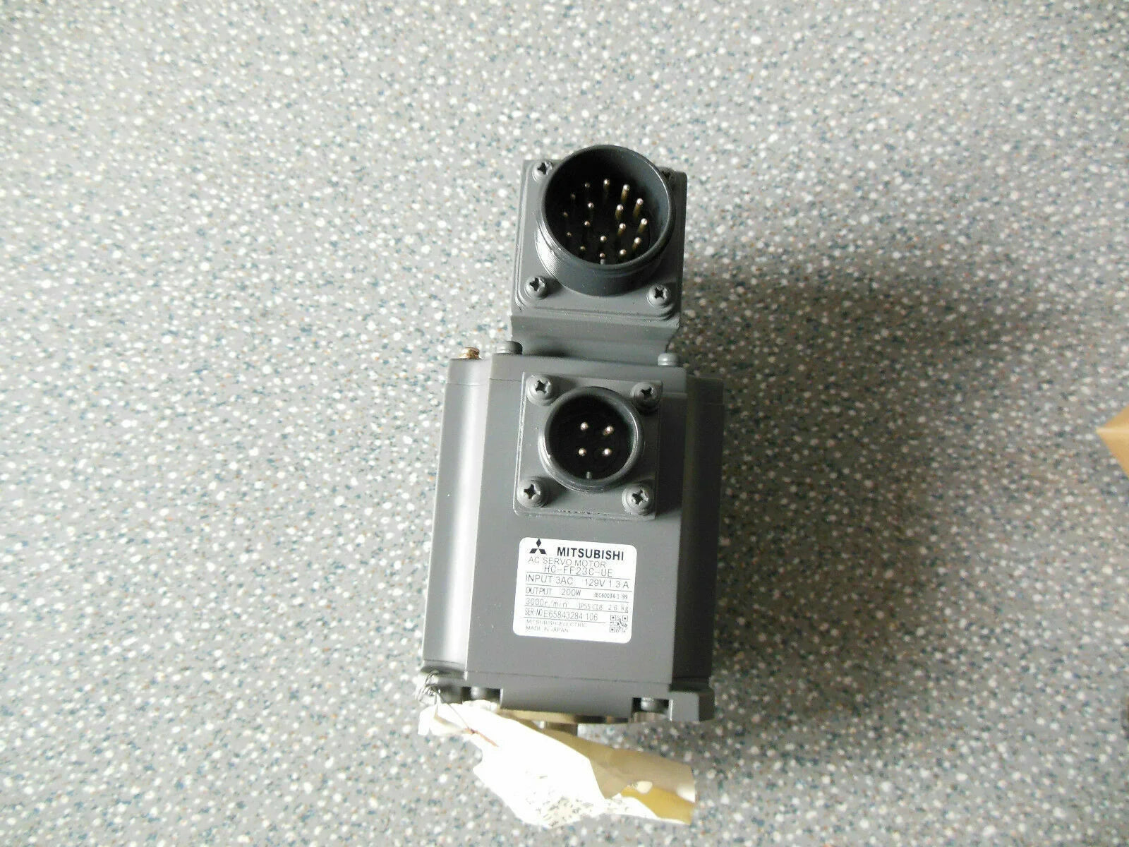 HA-FF23C-UE: Mitsubishi servo motor, AC servo motor, fast shipping - MITSUBISHI [3]