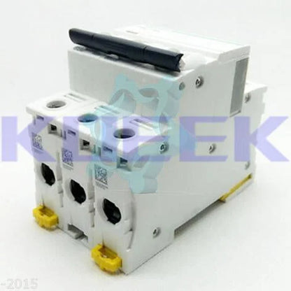IC65N_3PC63A - SCHNEIDER [3]