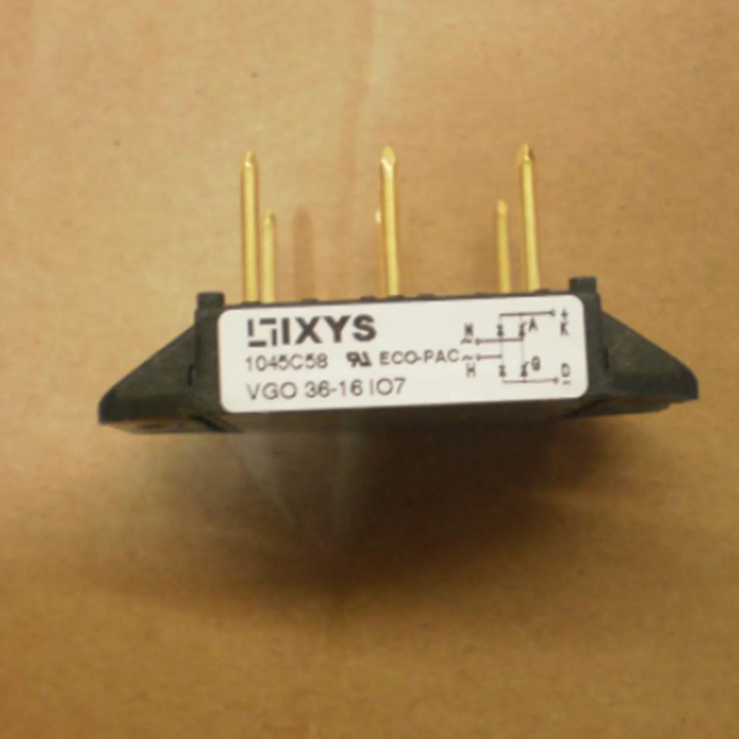 IXYS VGO36-16IO7 IGBT Module 36V 16A 400Hz 300W - IXYS [1]