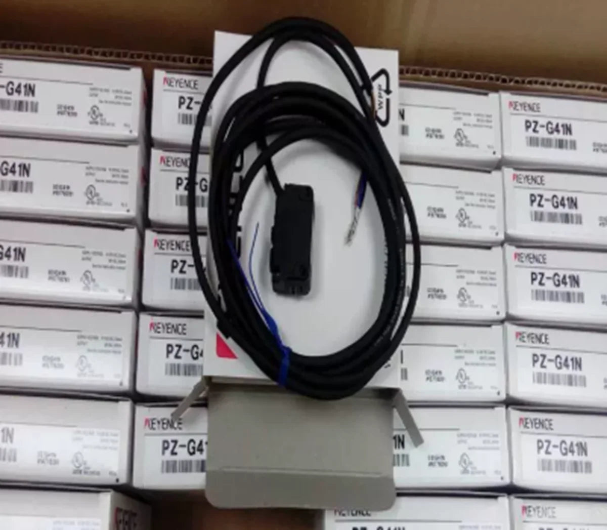 KEYENCE PZ-G41N Fiber Amplifier Sensor - KEYENCE [2]